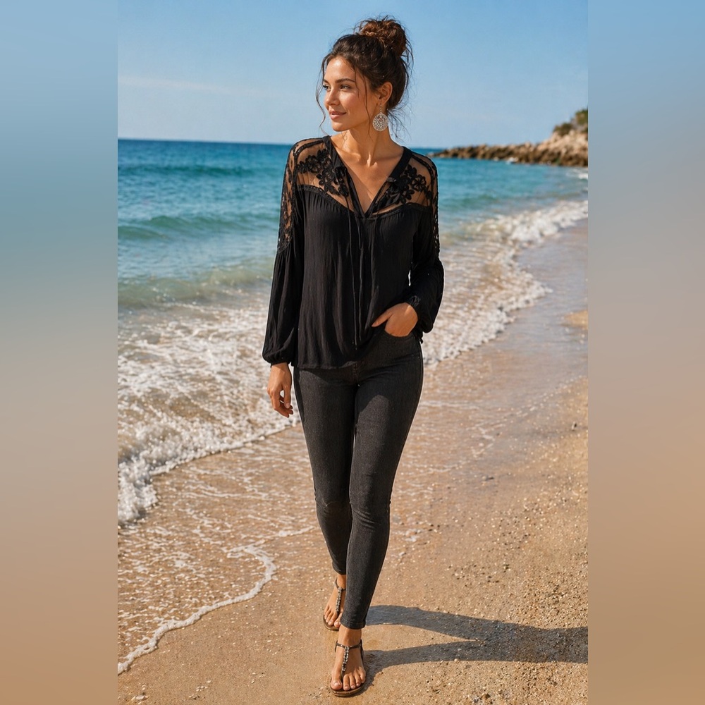 CUPSHE Black Lace Boho Women's Blouse S